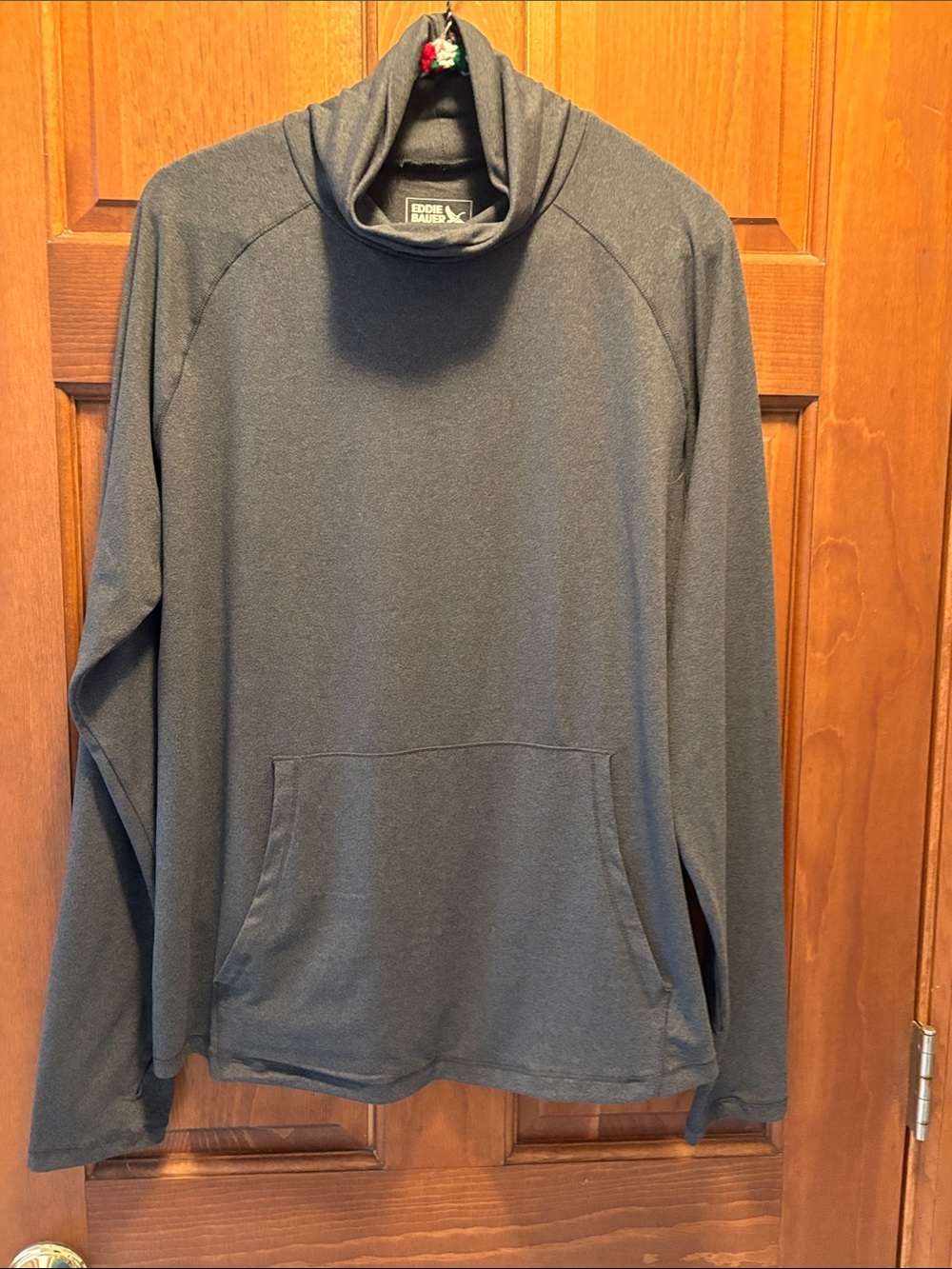 Eddie Bauer Gray Long-Sleeve Turtleneck Pullover